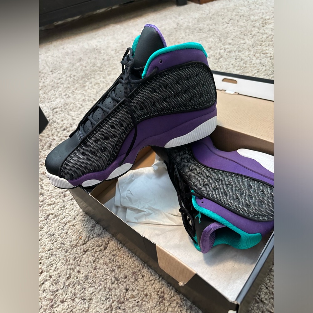 Jordan 13’s - Worn once